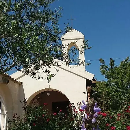 Agroturismo Masseria Colle Carro Ba07200451000019667 *